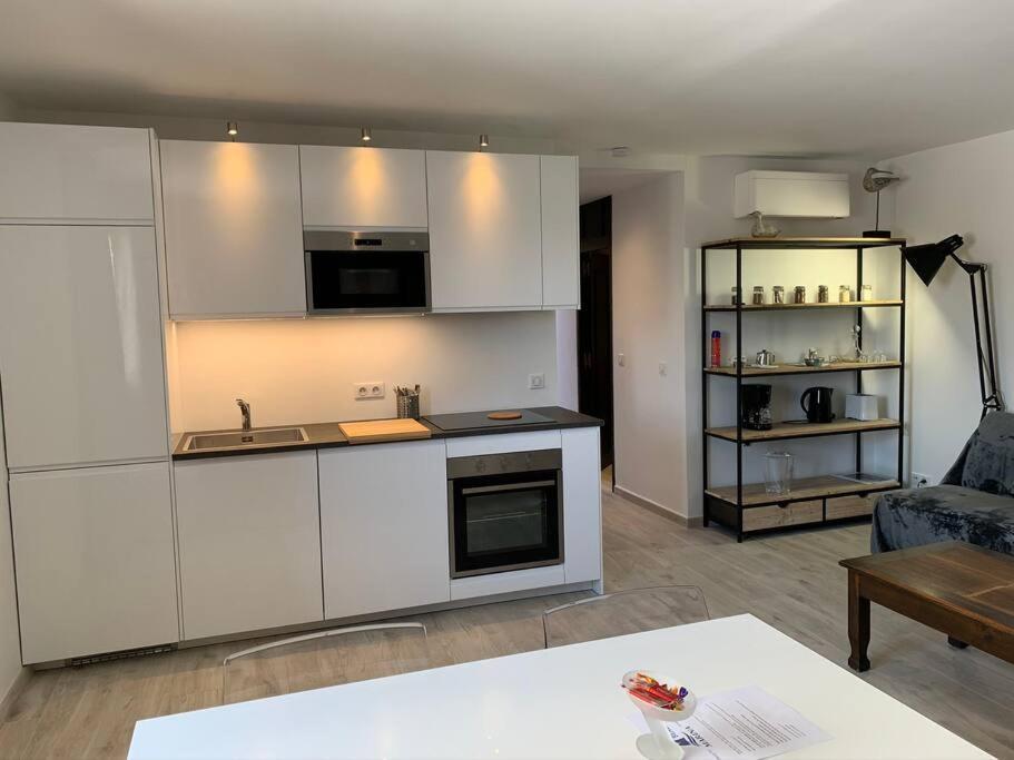 Appartement Neuf 4Km Saint-Tropez Exterior photo